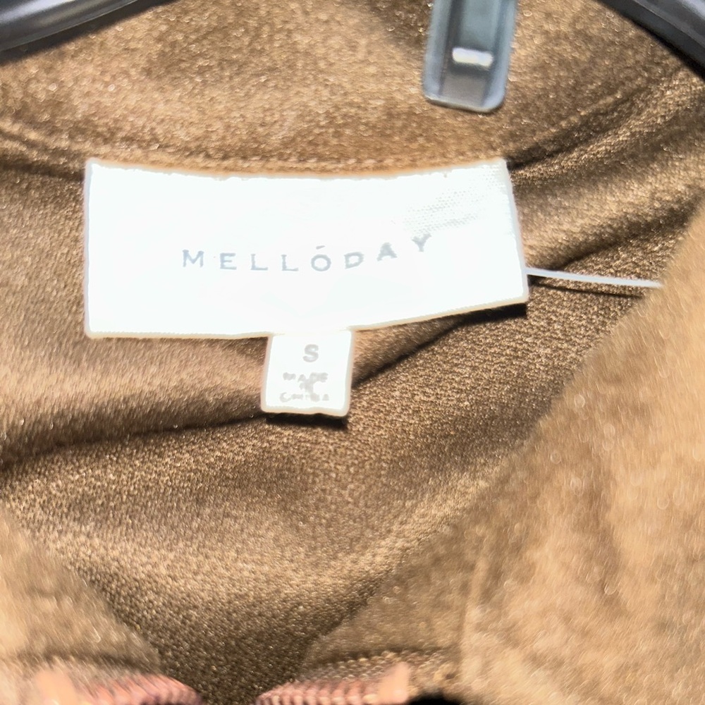 Melloday soft brown zip up jacket. New without tag. Small - Picture 4 of 6